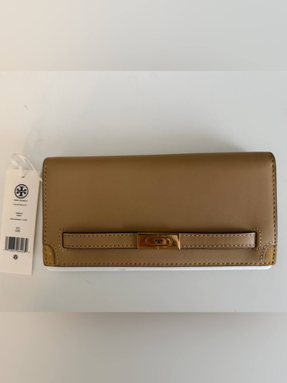 Tory Burch Saddle Brown Leather slim Turn-Lock Wallet